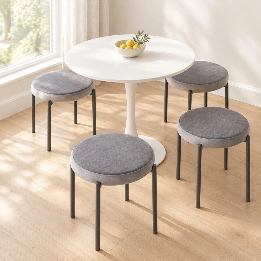 Set di 4 sgabelli impilabili con seduta imbottita e struttura in acciaio grigio scuro