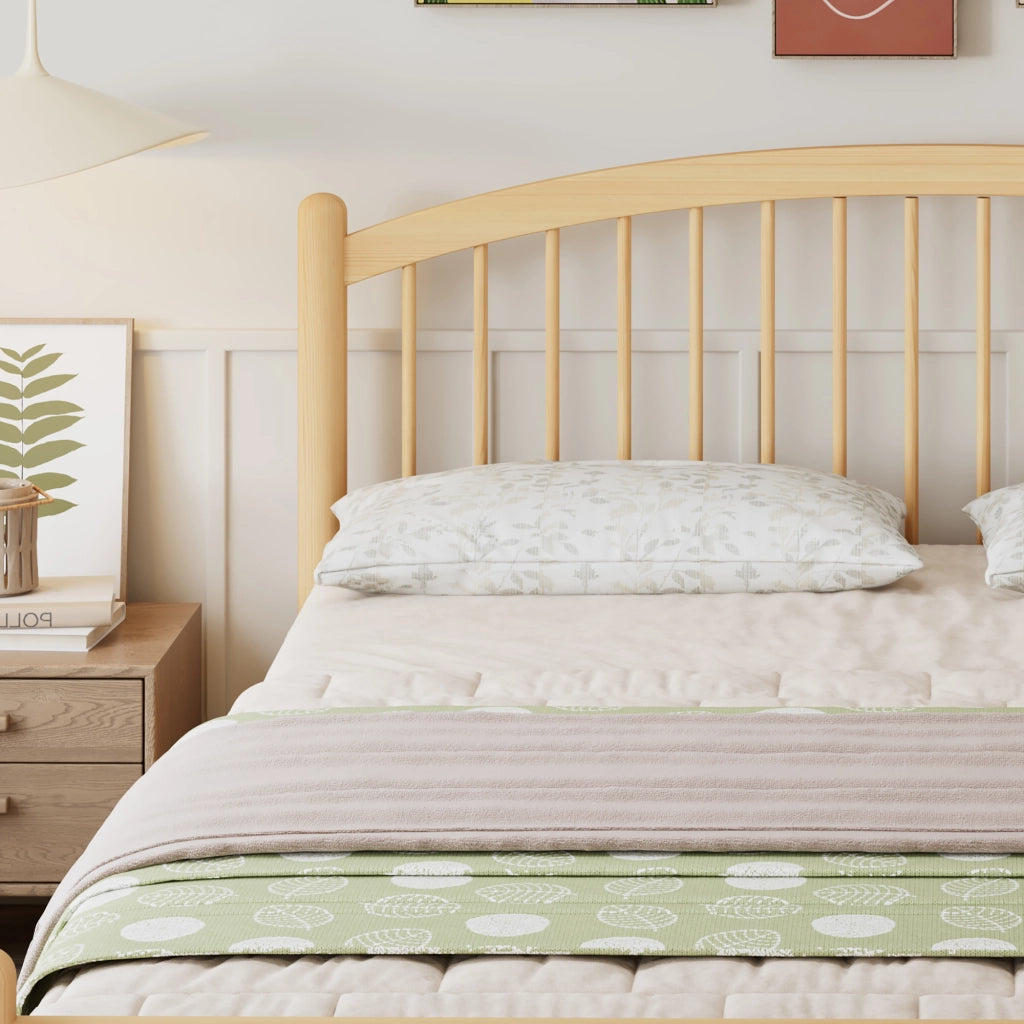 Letto in legno naturale 140 x 200 cm con rete a doghe stabile, letto matrimoniale con testiera a sbarre classico, stile vintage