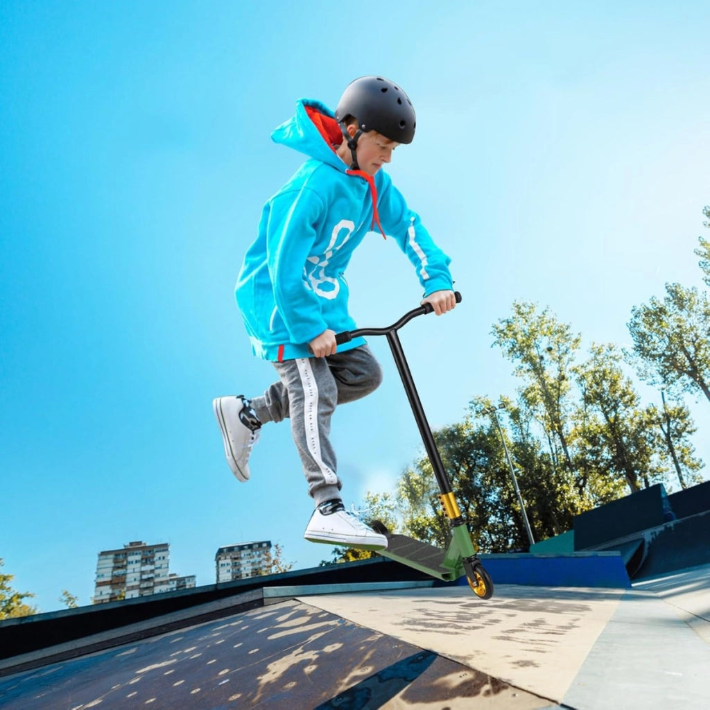 Scooter acrobatico per bambini con 2 ruote pu e ampia pedana in alluminio, Scooter pro per trucchi da strada Verde-Monopattini