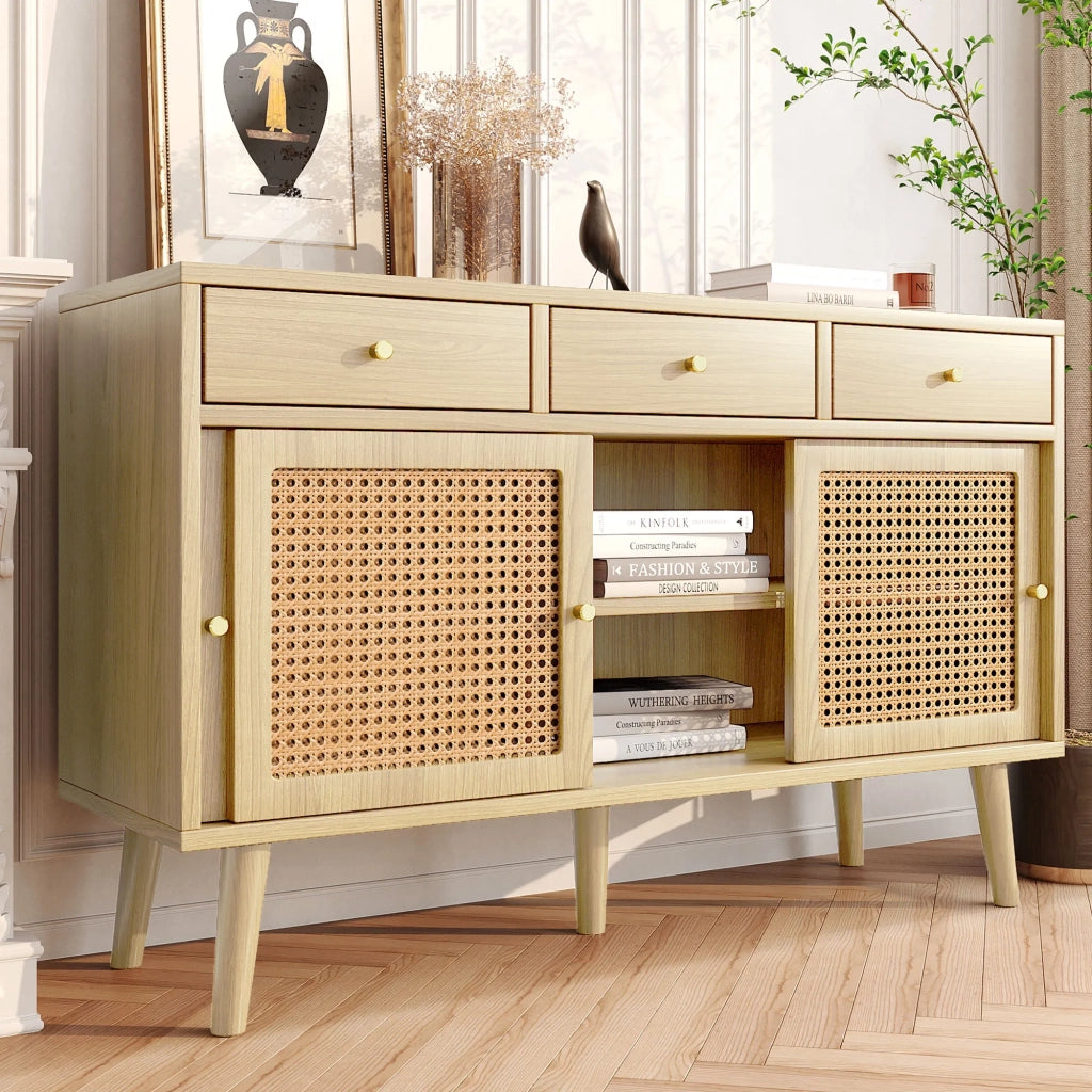 Sideboard con 3 cassetti e 3 ante scorrevoli, intreccio di rattan, gambe in legno massello, maniglie in metallo dorato, ripiani regolabili, rovere, 120x40x78 cm