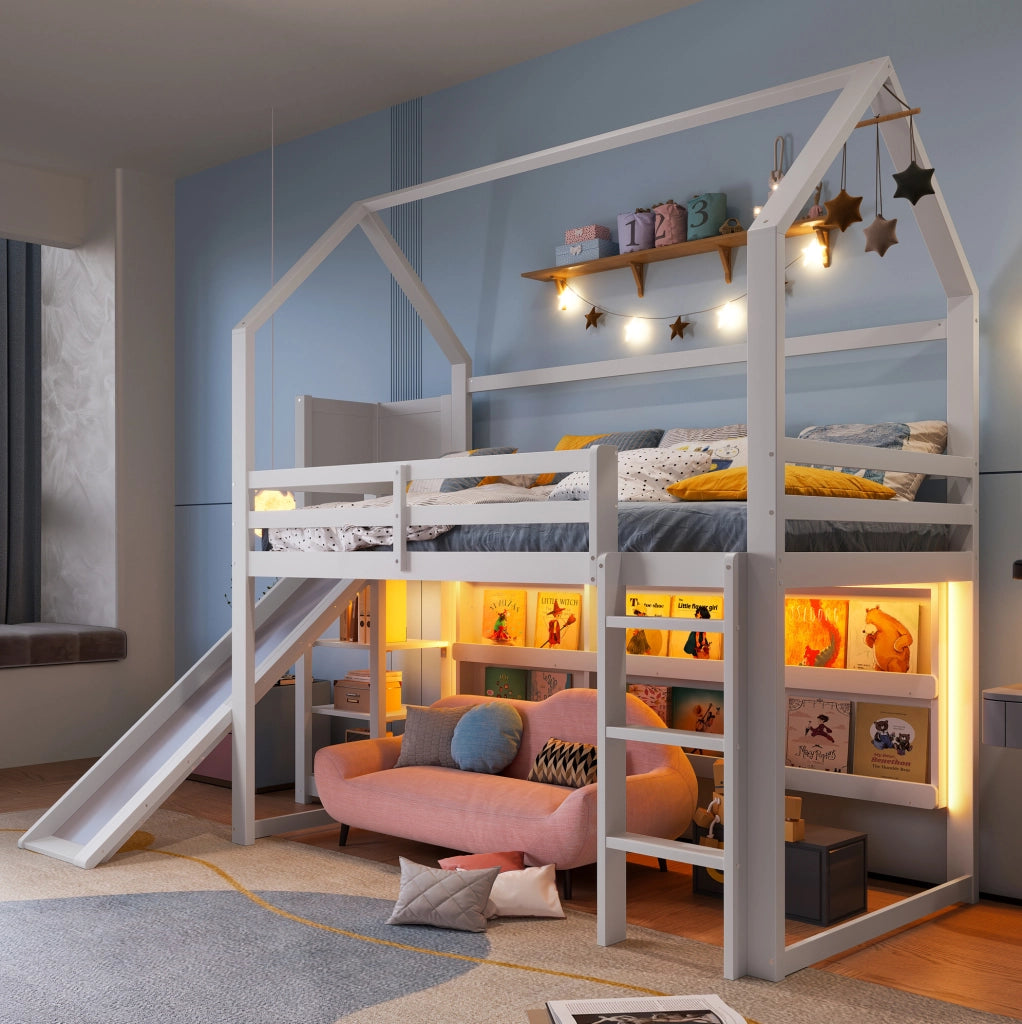 Letto a soppalco ULEVR 90x200 cm a forma di casa con scivolo, LED, ripiani e scala, bianco