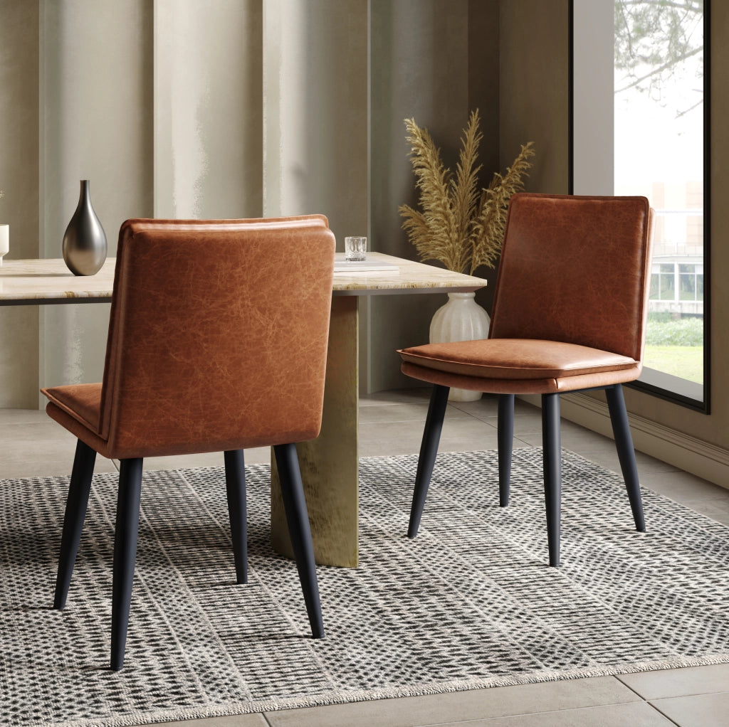 Set di 2 sedie da pranzo ULEVR in PU marrone con seduta a doppia imbottitura e gambe in metallo