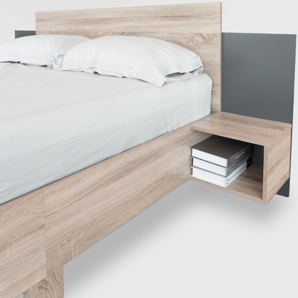 Letto matrimoniale 160x200 con due comodini integrati