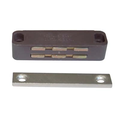 CRICCHETTO MAGNETICO SPORTELLI UC20 VAREC - MM 74 H.MM 22 KG 14 + INCONTRO MARRONE- 12 pezzi