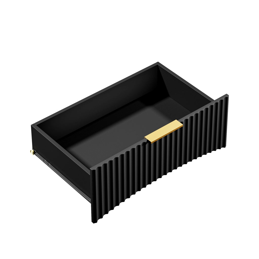 Comodino con 3 cassetti a chiusura ammortizzata in MDF nero con maniglie dorate e angoli arrotondati 58 × 38 × 64 cm