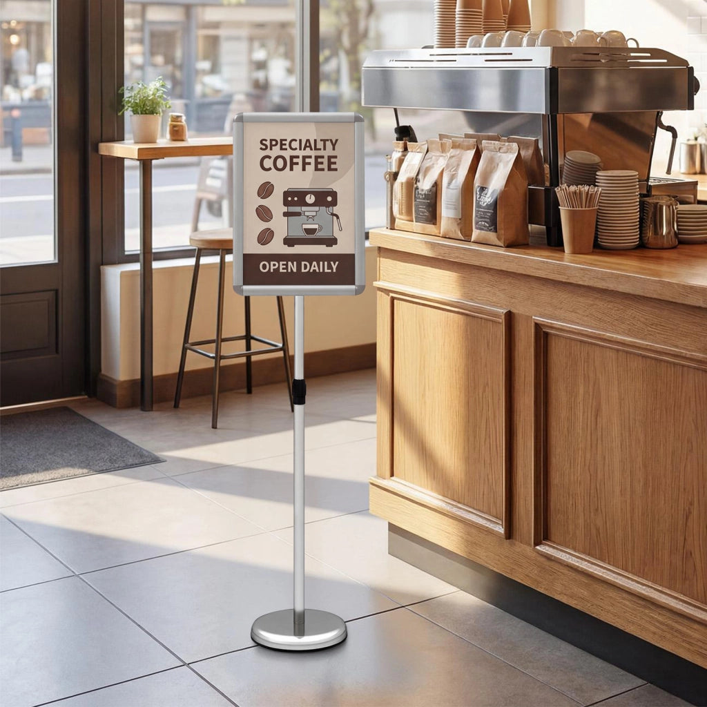 Espositore A4 da terra regolabile metallo base riempibile, Stand per men¨´ poster pubblicit¨¤ ristorante ufficio esterno 87-137 cm 2 Pezzi Argento
