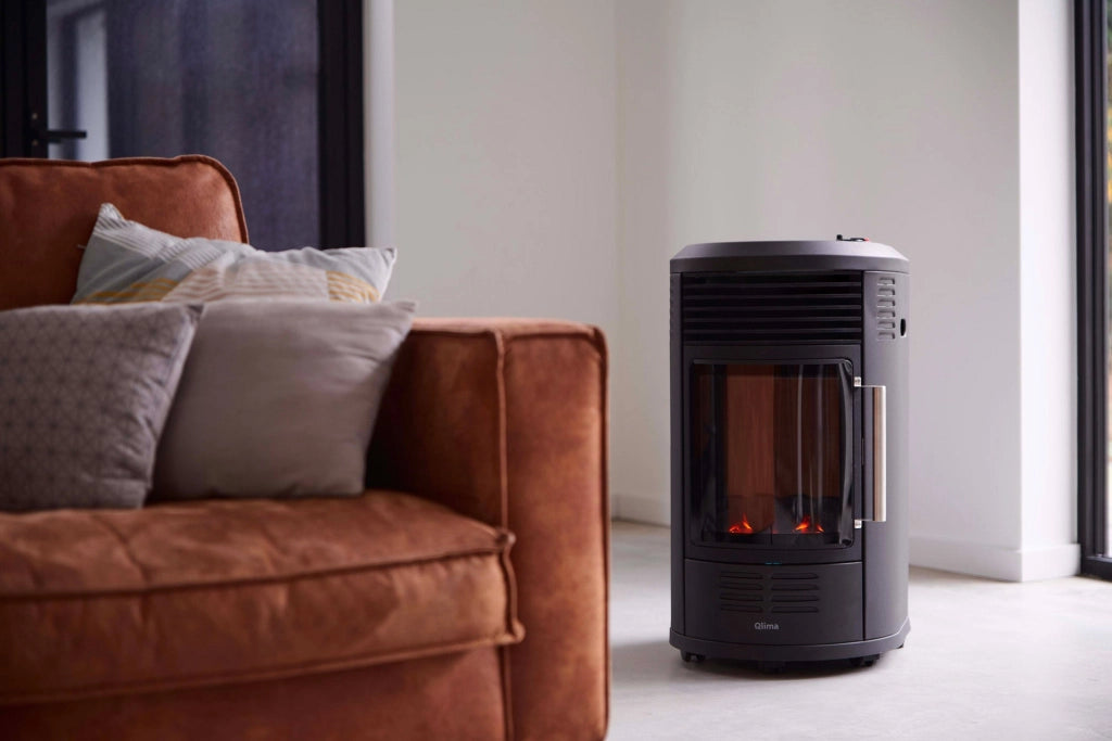 Stufa a Gas Gpl da Interno 3,4 kW Effetto Camino Qlima GH8034R Nera