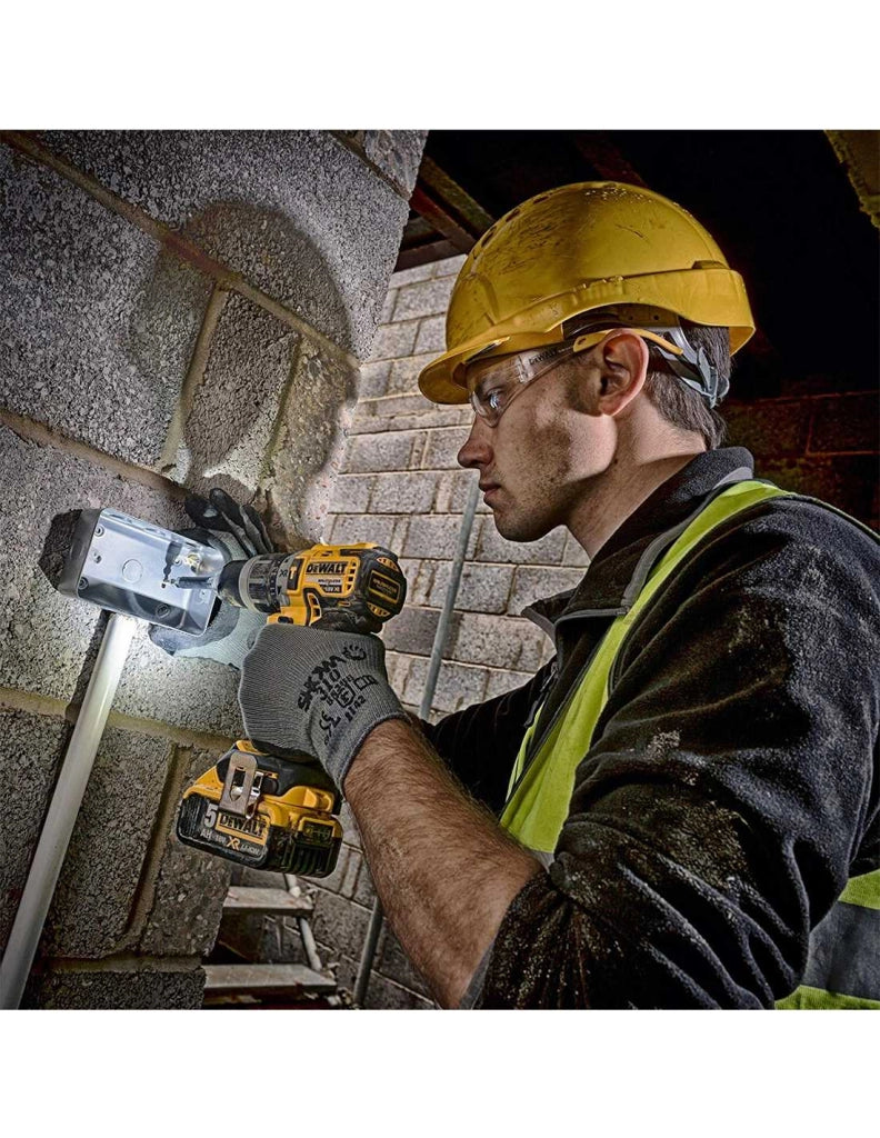 DeWALT Kit DWK402 (DCD796 + DCF887 + DCS331 + DCS391 + 2 x 5,0 Ah + DCB115 + 2 x TSTAK VI)