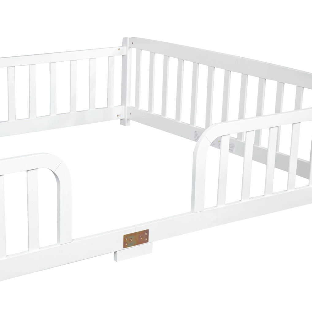 Letto da pavimento per bambini 140x200 cm con sponde in pino bianco