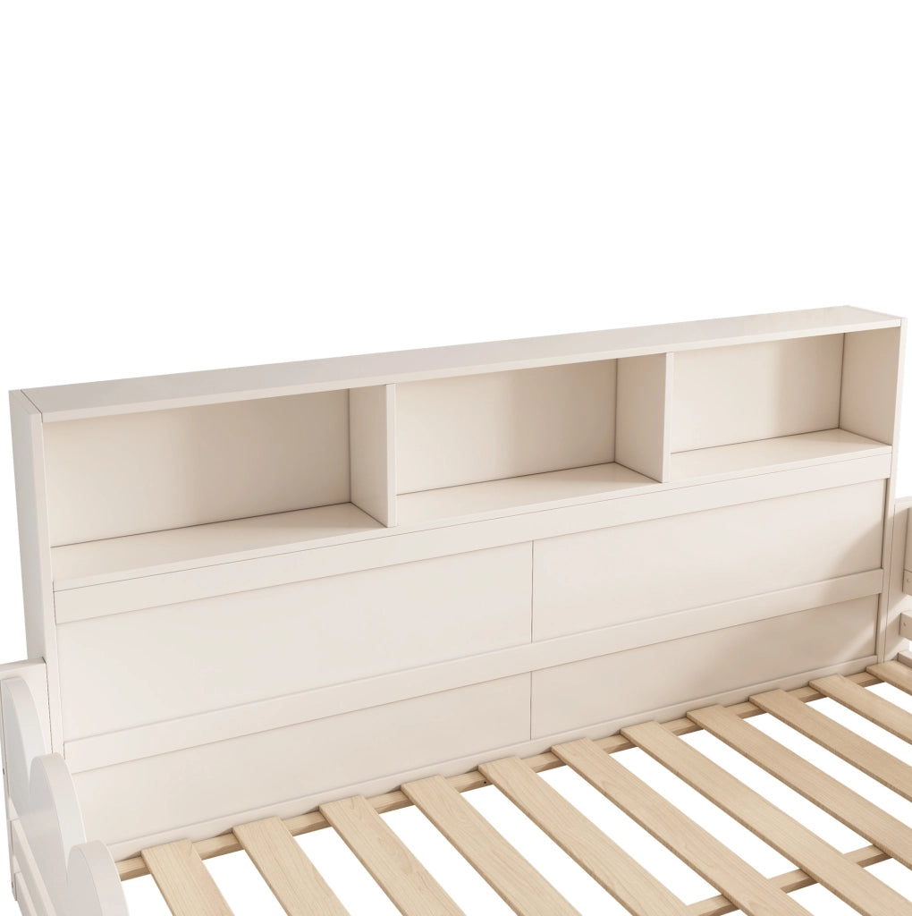 Letto da terra per bambini 140x200 cm bianco con protezione anticaduta, porta e scaffale integrato in legno di pino