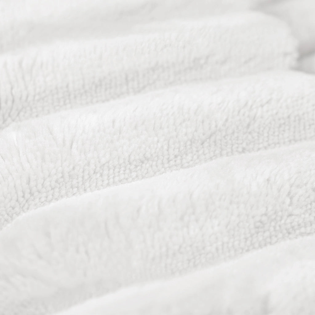 Divano in tessuto con seduta ampia e design modulare, bianco