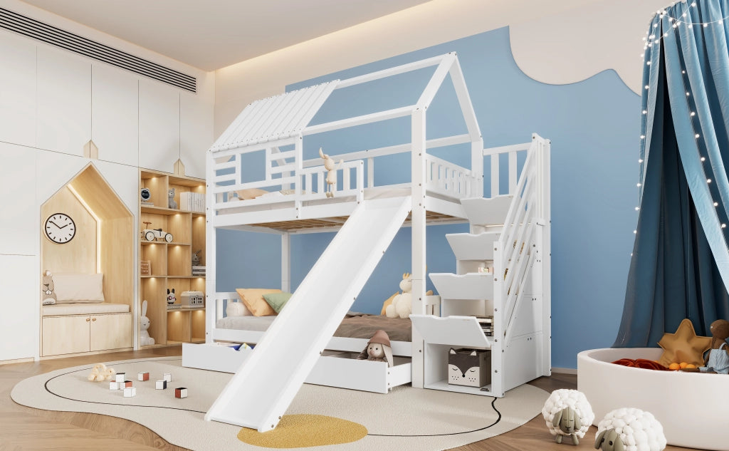 Letto A Castello A Casetta 90x200 Cm Con Scala E Scivolo; Legno Di Pino E MDF; Bianco