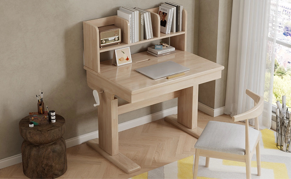 Scrivania per bambini in legno massello regolabile in altezza con piano inclinabile e vano portaoggetti, colore naturale, per bambini da 6 anni