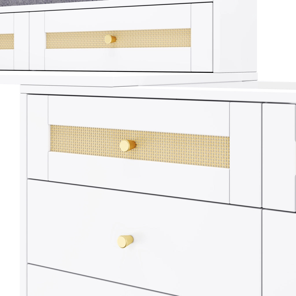 Toeletta ULEVR 105x50x107,5 cm con specchio, 10 cassetti, piano in vetro temprato e dettagli in rattan, bianca