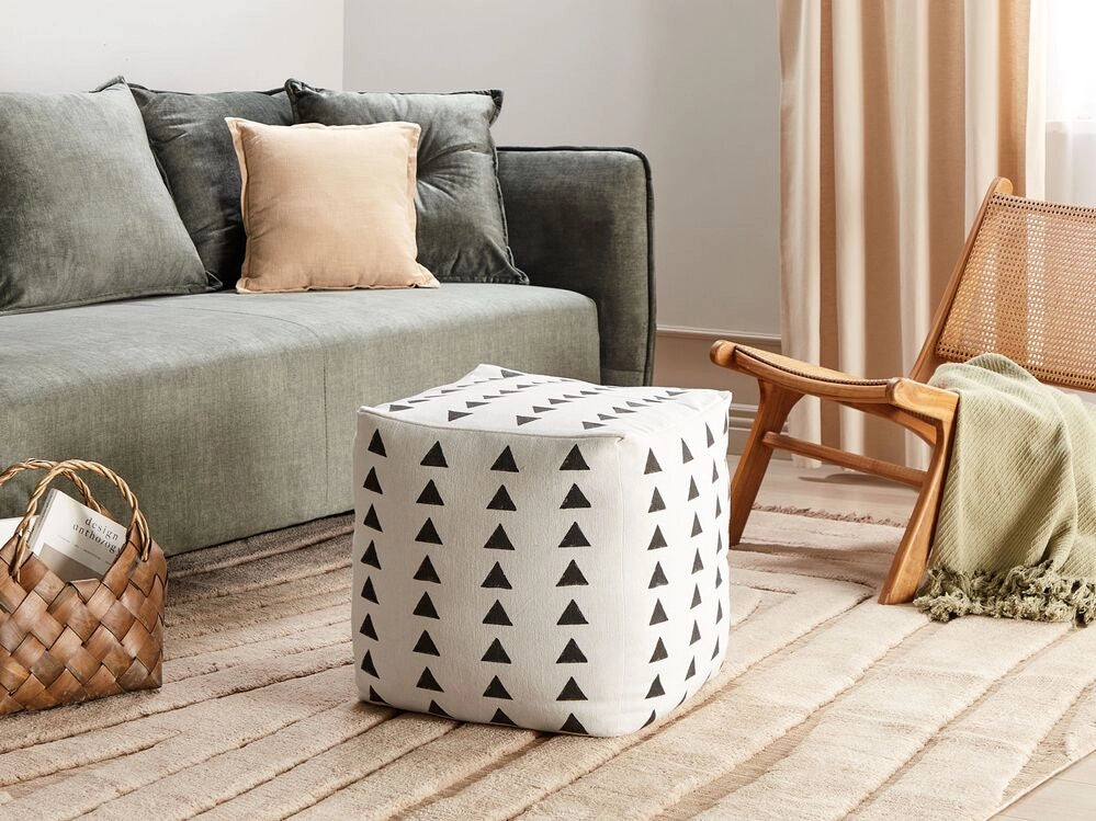 Pouf in cotone bianco e nero 45 x 45 cm Seduta decorativa a motivi geometrici realizzata a mano in stile moderno Boho Soggiorno Camera da letto