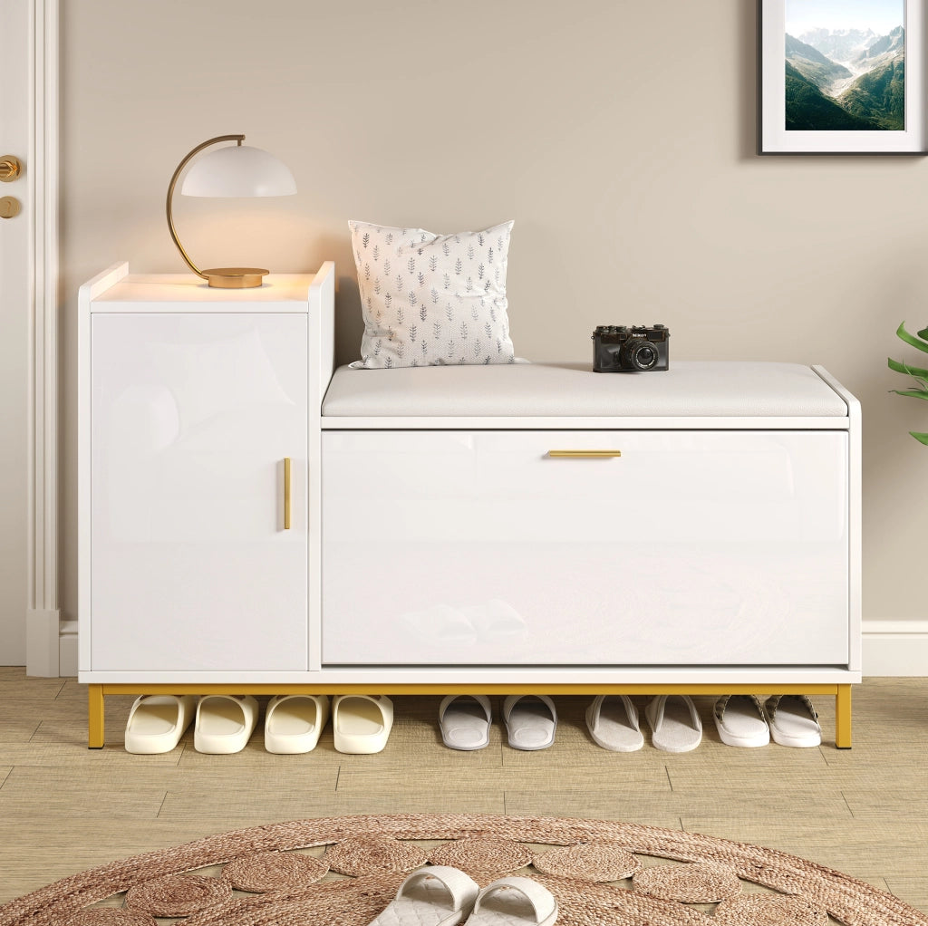 Panca scarpiera 100x38x68 cm con seduta imbottita e ante a ribalta in truciolato e metallo bianco e oro
