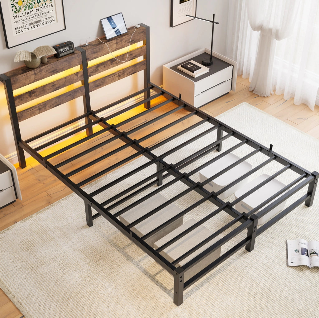 Letto matrimoniale 140x200 cm in metallo e legno con LED RGB; 2 USB e vano sottoletto