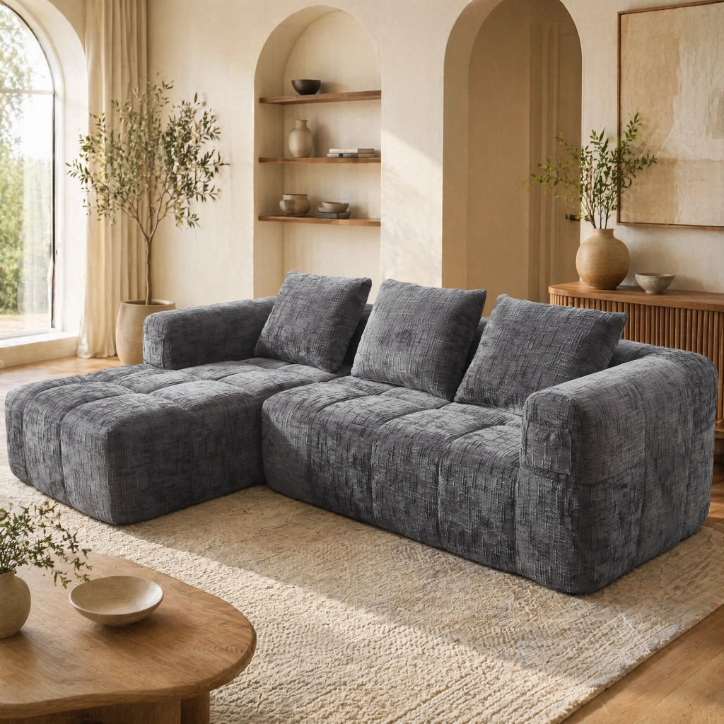 Divano modulare con chaise longue in chenille grigio; 250x158x60 cm; con tasche laterali