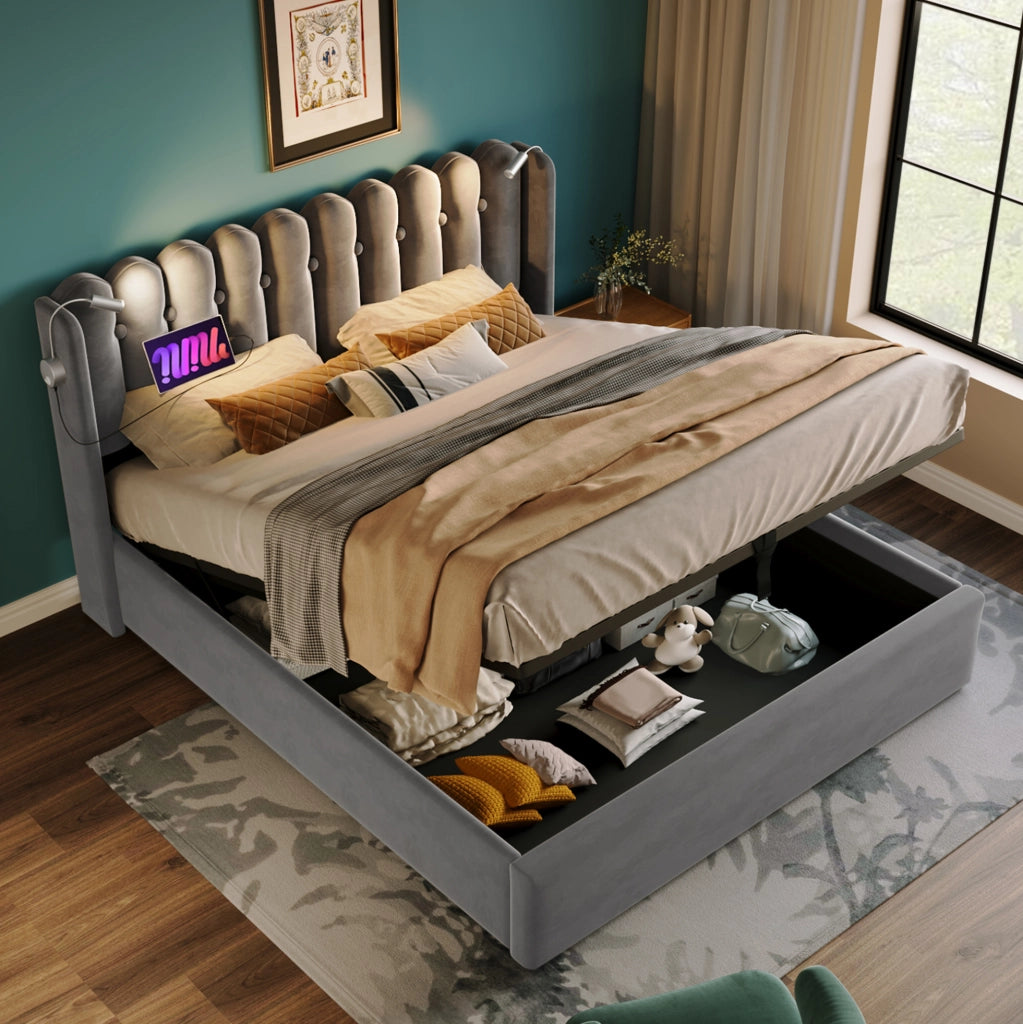 Letto matrimoniale 140x200 cm in velluto grigio con contenitore; luce da lettura e USB