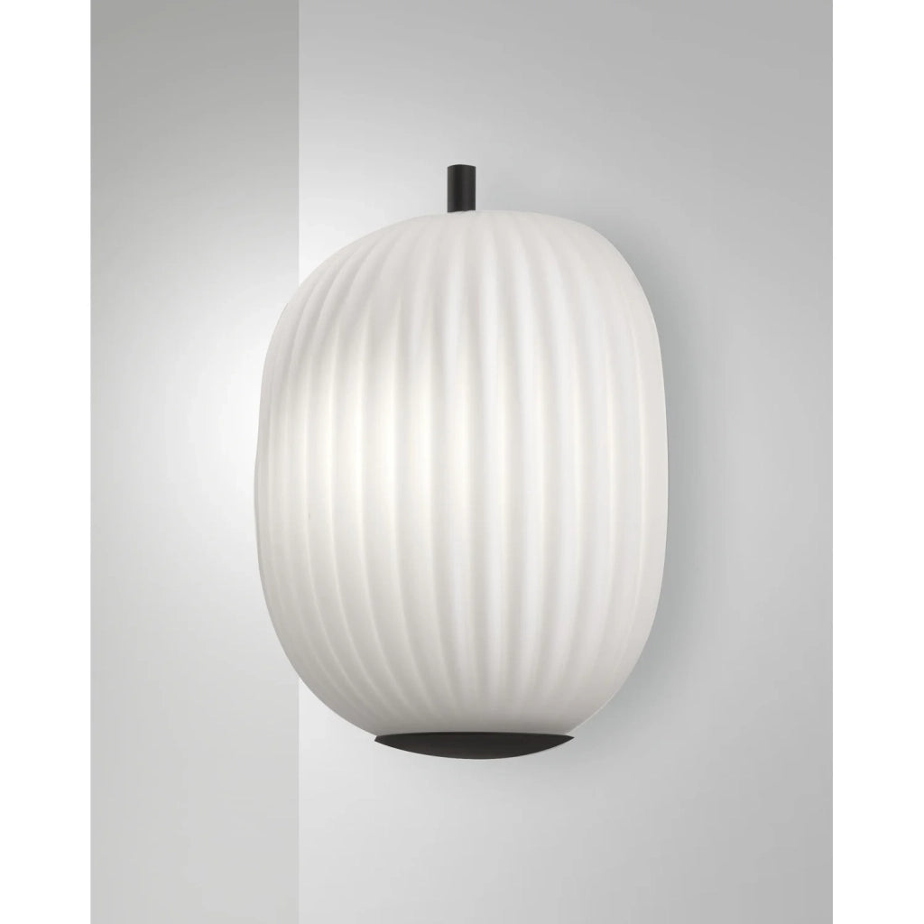 Applique Nera Domizia Collezione Fabas 1 Luce Vetro Soffiato Design Elegante