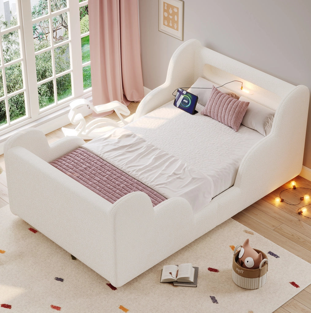 Letto per bambini effetto nuvola beige con luce notturna e porte di ricarica
