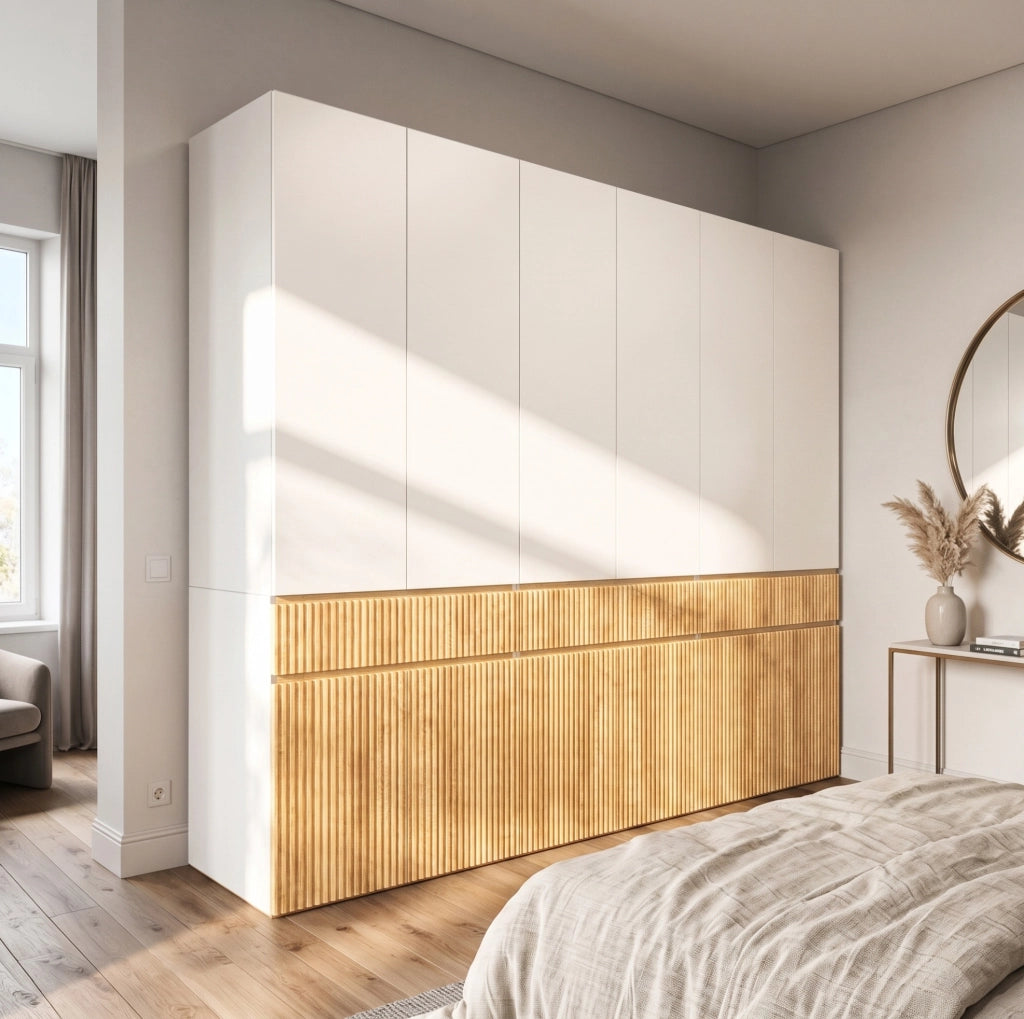 Armadio con ante battenti 270x50x200 cm, 12 porte, 3 appendiabiti e 3 cassetti, finitura quercia chiara