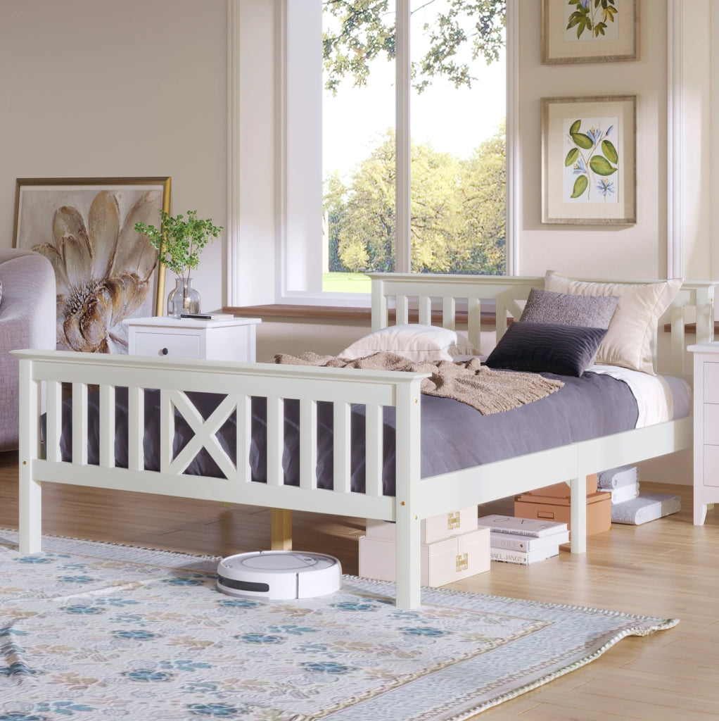 Letto matrimoniale in legno massiccio di pino bianco 140x200 cm con rete a doghe e testiera a X