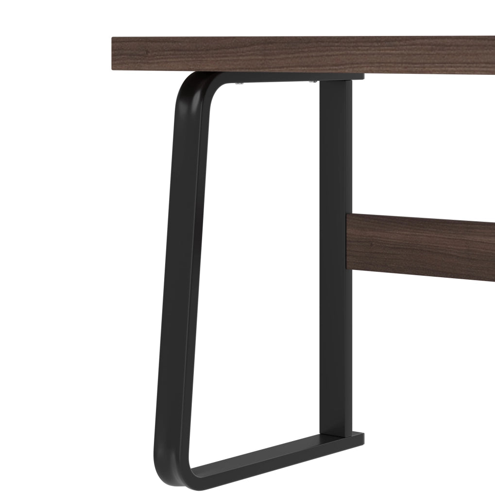 Scrivania moderna 135x54 cm in MDF con struttura in tubi d'acciaio, design multifunzionale con cassetto silenzioso e spazio porta documenti, colore marrone