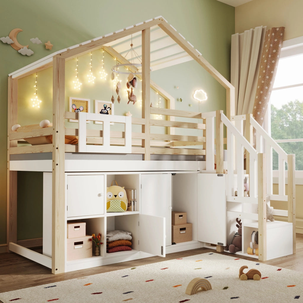 Letto a soppalco 90 × 200 cm a casetta con scala contenitore e vani portaoggetti in legno bianco e naturale