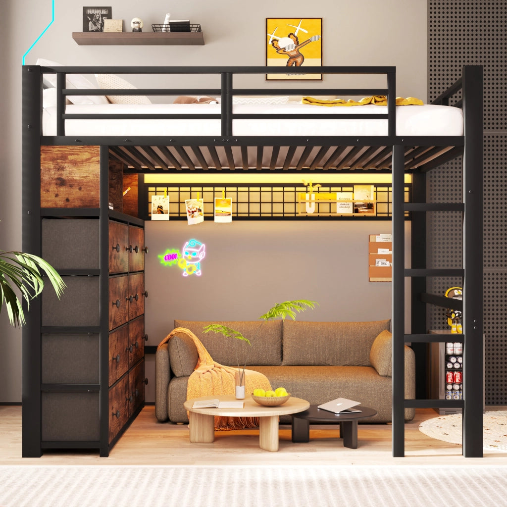 Letto a soppalco 140 × 200 cm con 8 cassetti ripiani pannello forato LED in metallo e MDF nero
