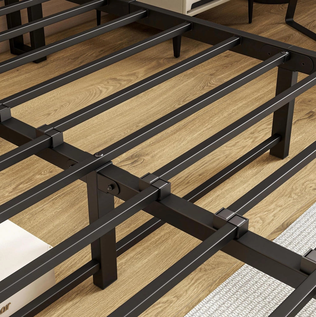 Letto 140x190 cm con USB e presa, testiera a 2 vani, in MDF e metallo nero