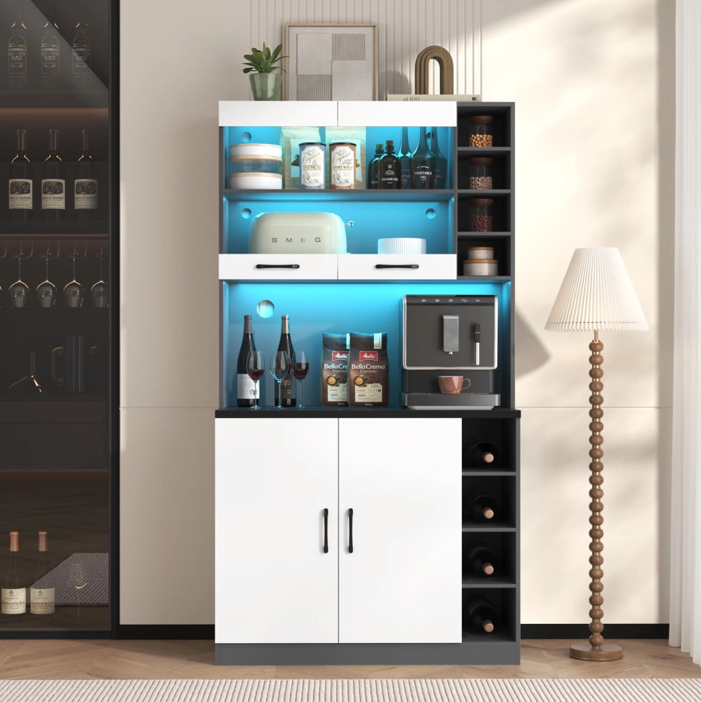 Credenza cucina 100x47x187 cm con LED, vano microonde, ante in vetro e ripiani regolabili