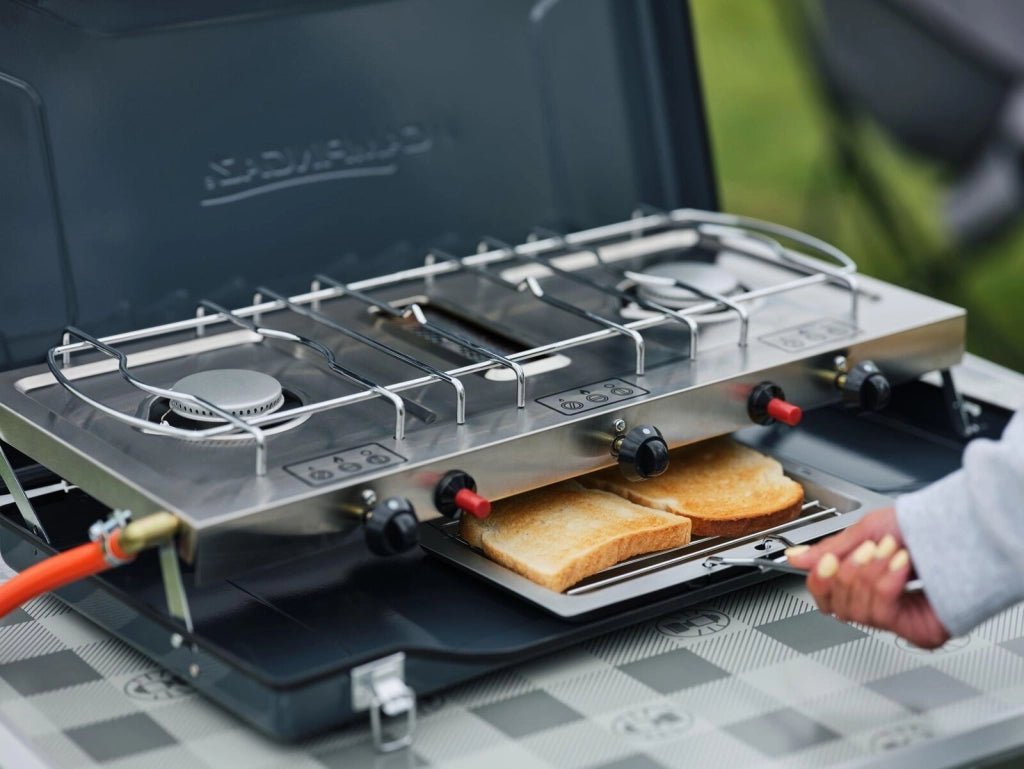 Campingaz 2176805 Camping Kitchen 2 Fornello da Campeggio Portatile a Gas 2 Bruciatori 4000 W Accensione Piezoelettrica Borsa Inclusa