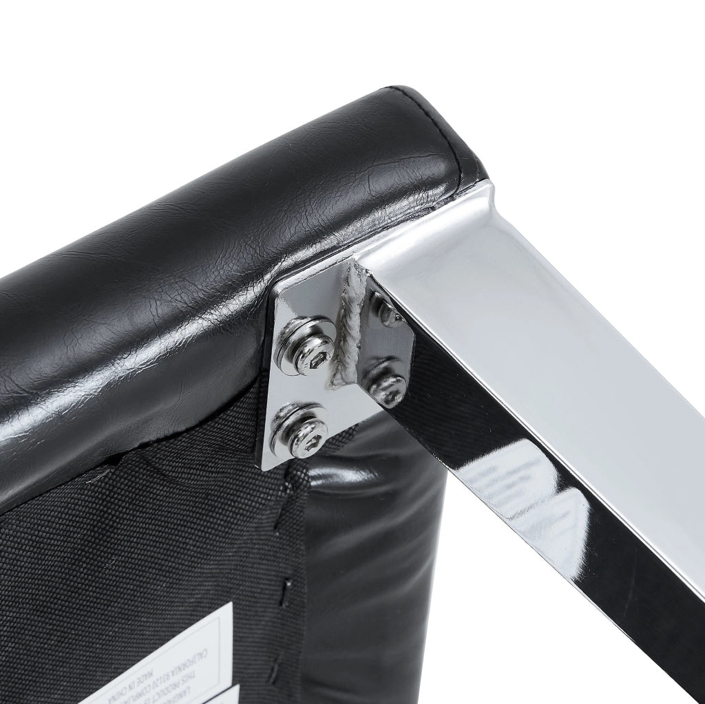 Set di 4 Sedie Minimaliste per Sala da Pranzo con Rivestimento in PU Nero e Gambe in Metallo Argento