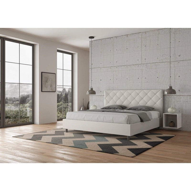 Letto imbottito Matrimoniale 190x210 cm Priya - Bianco,Similpelle,Contenitore