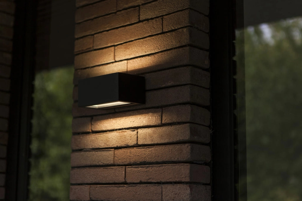 Applique da esterno LED GEMINI nera alluminio IP54