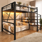 Letto a soppalco 140x200 cm con LED e scala a ripiani in metallo e MDF nero
