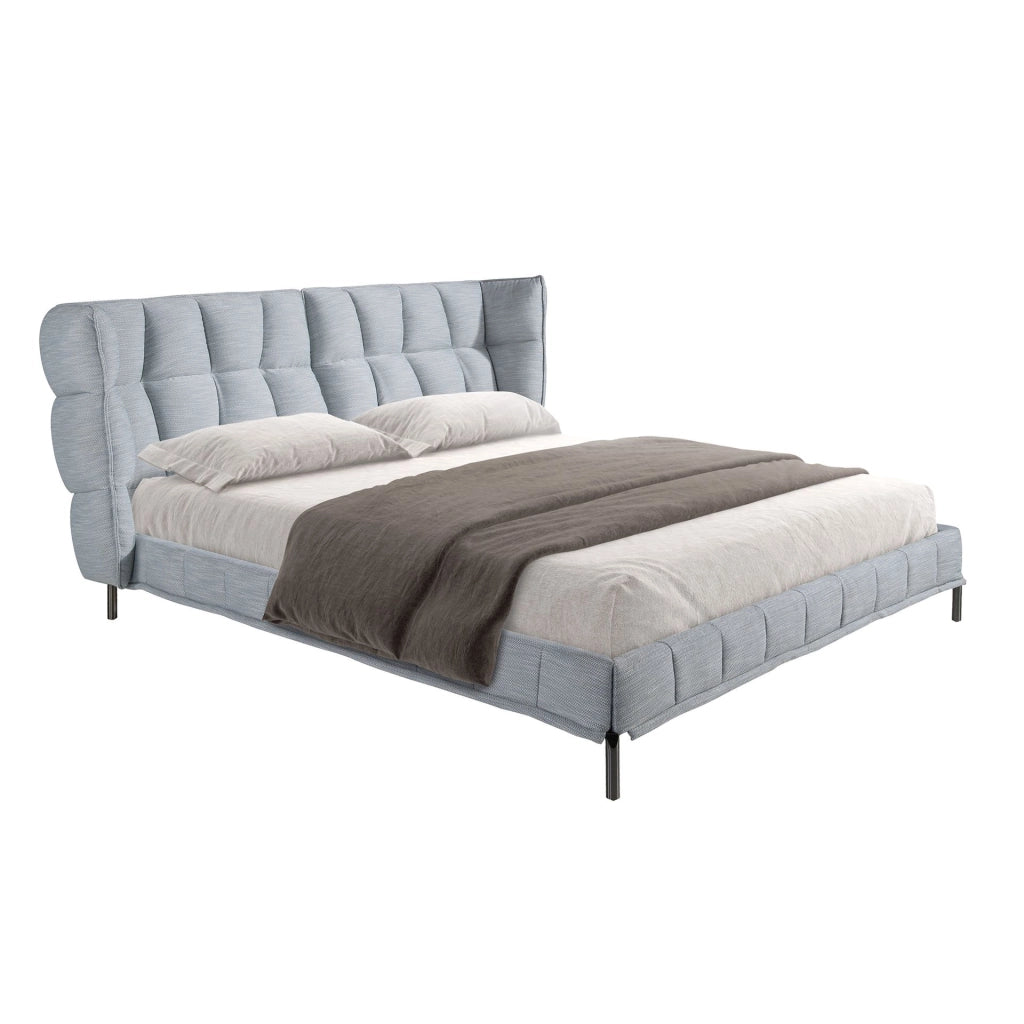Letto in tessuto grigio-bluastro chiaro