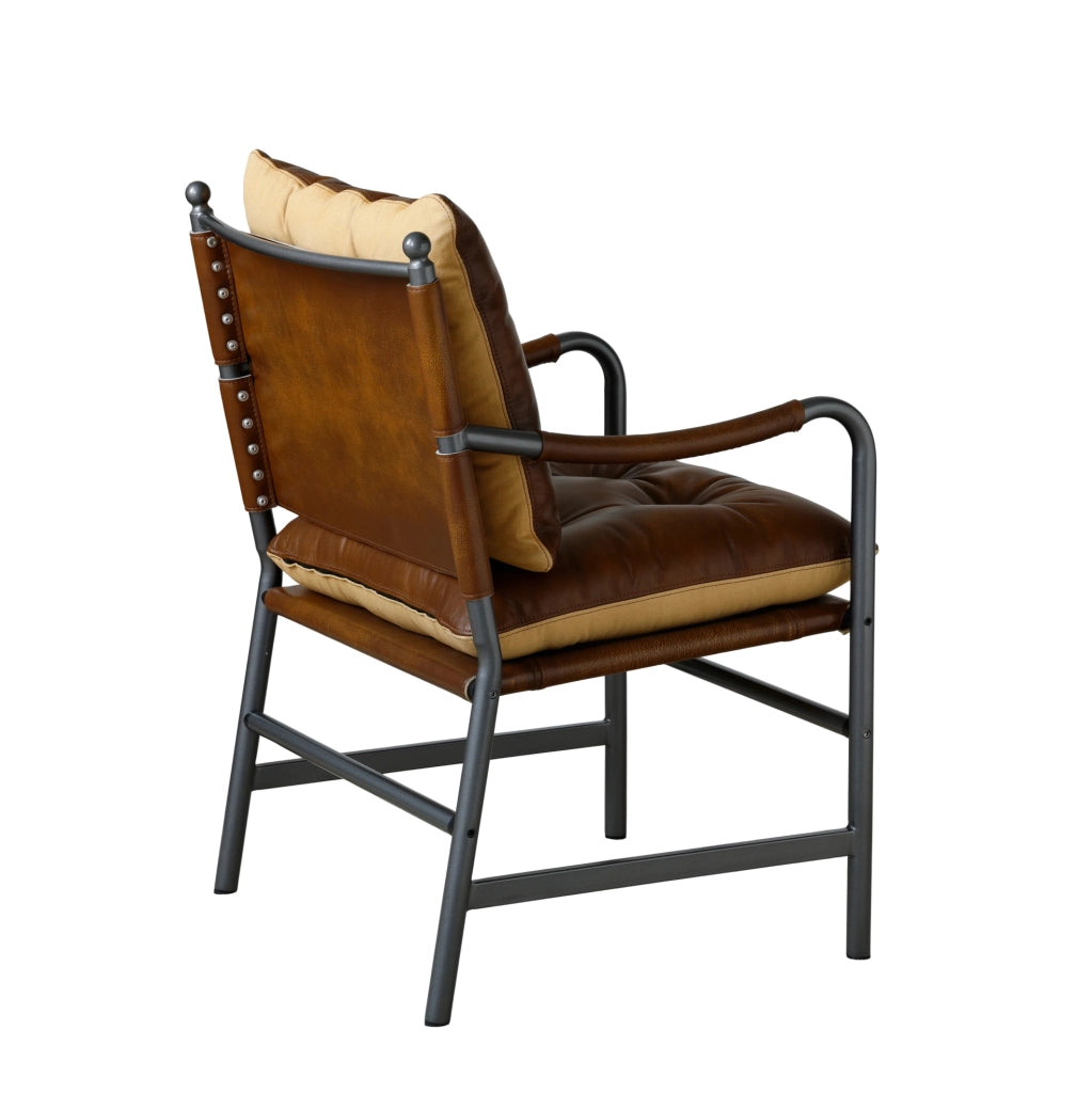 Poltrona in Pelle Stile Mid Century con Struttura in Metallo Nero per Soggiorno e Camera