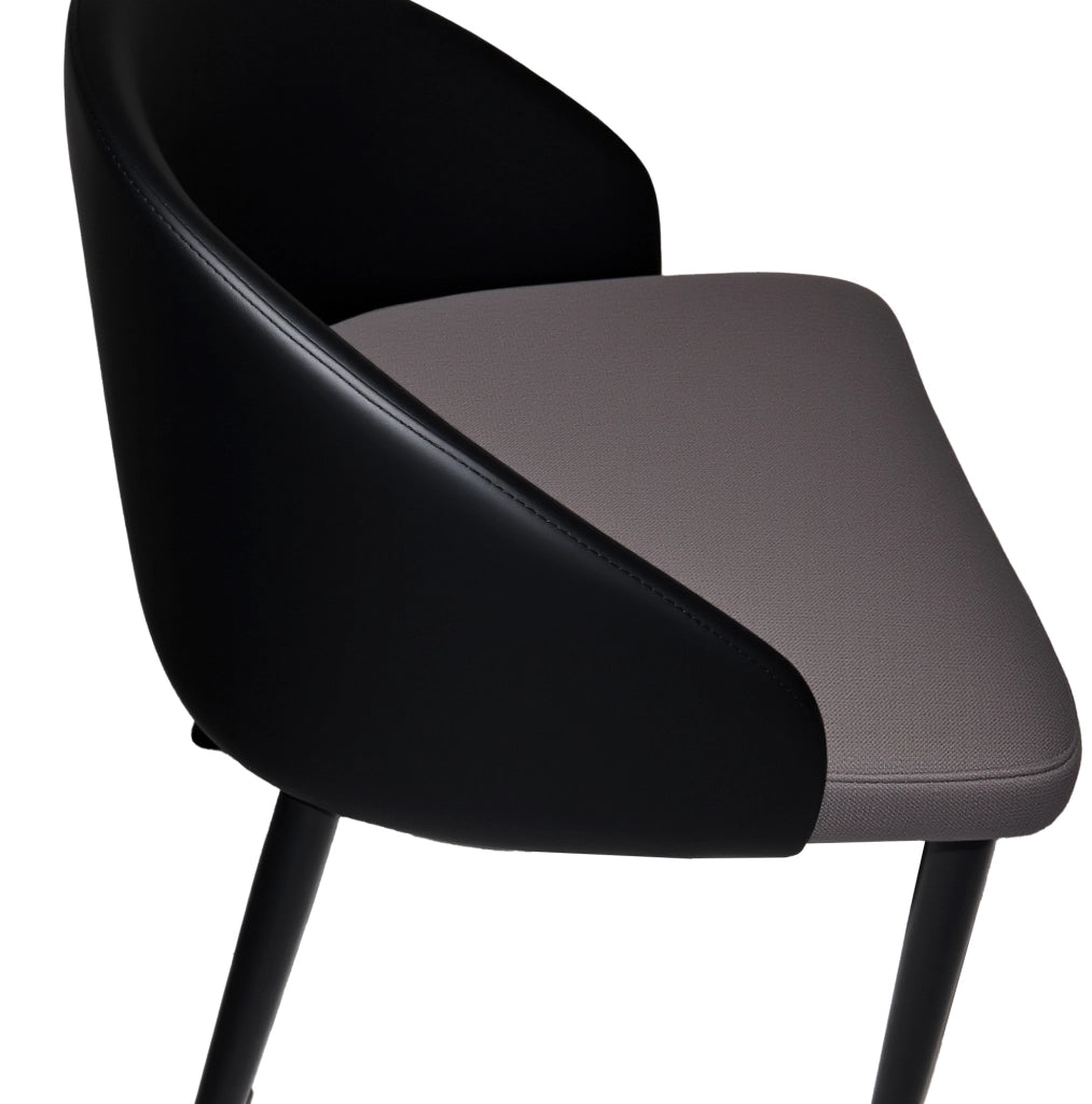 Set di 2 sedie da pranzo moderne con schienale ergonomico in PU nero; seduta in mesh grigio e struttura in acciaio; grigio