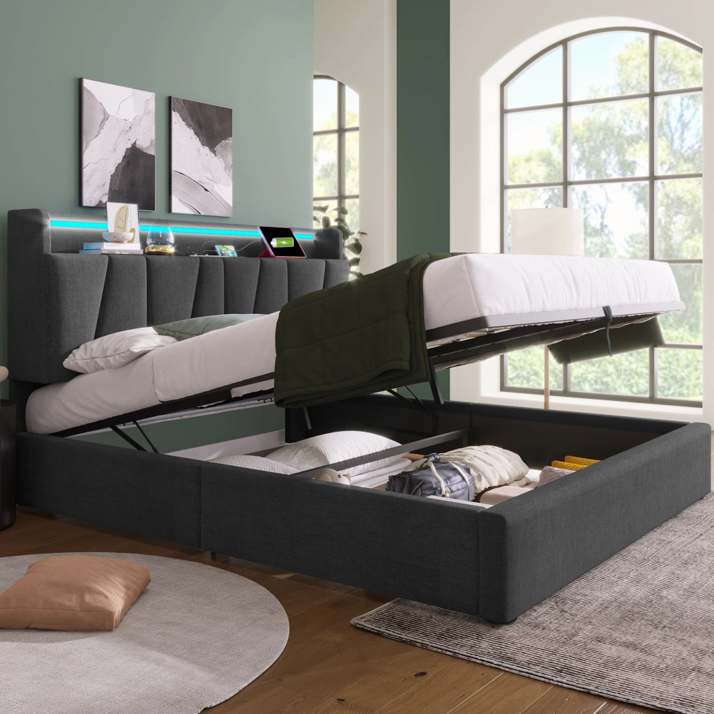 Letto matrimoniale imbottito 140x200 cm con testiera contenitore