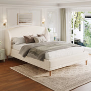 Letto matrimoniale 140×190 cm in tessuto bouclé con testiera a orecchie e sommier a doghe, piedi in legno di hevea, bianco avorio