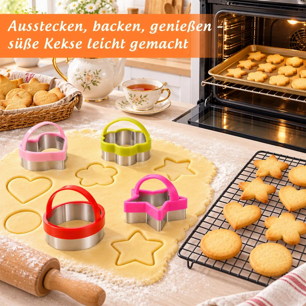 Set di 12 formine per biscotti, impilabili, con 4 diversi motivi