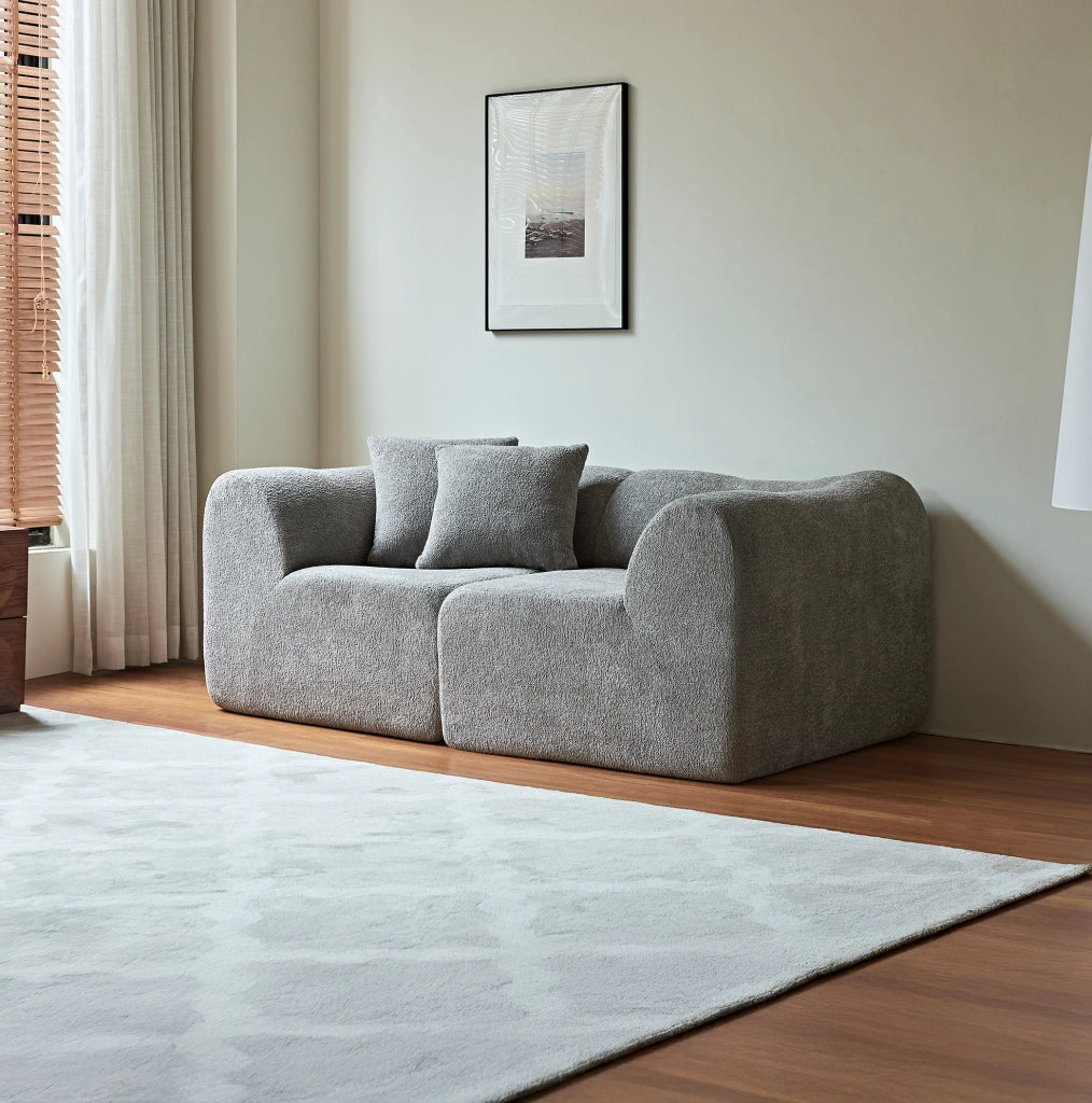 Divano 2 posti compatto 193x87x67 cm rivestito in velluto grigio; con 2 cuscini