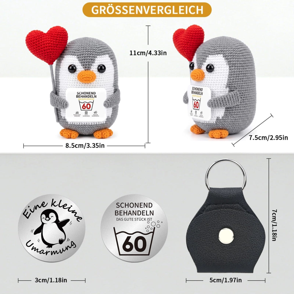 Pinguino portafortuna all'uncinetto, con moneta e astuccio