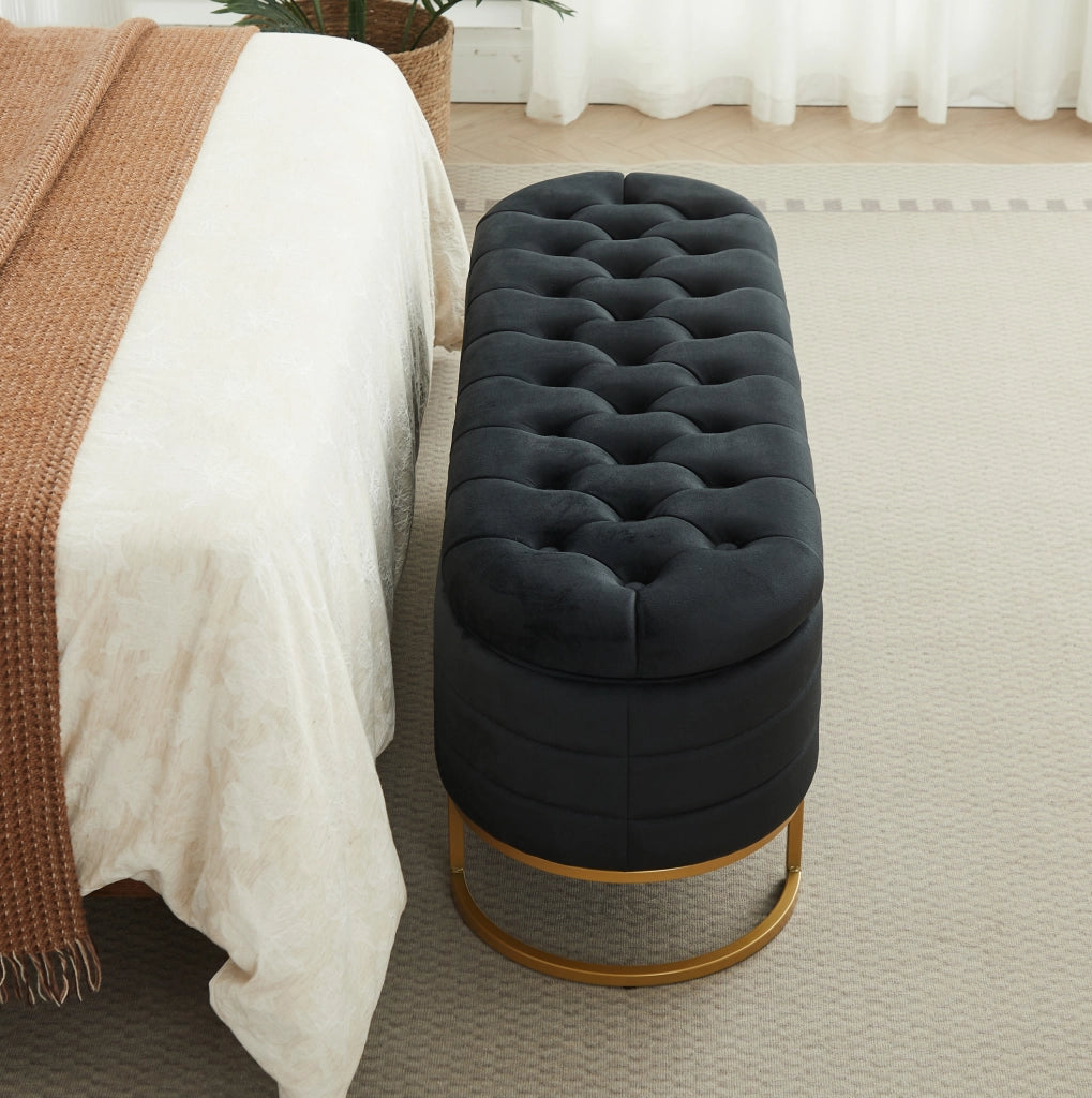 Panca contenitore in velluto nero con vano ventilato per camera da letto