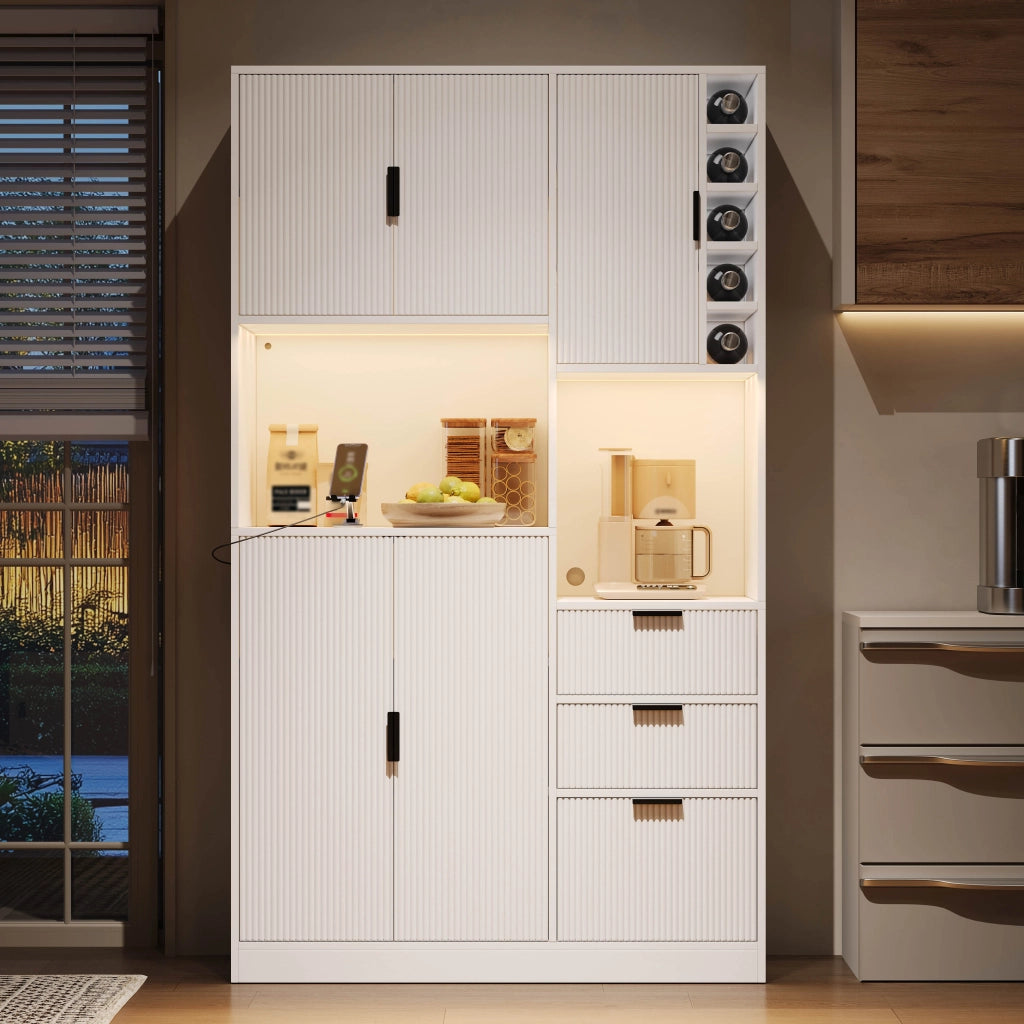 Mobile da buffet 105 × 40 × 180 cm con ripiani regolabili led prese portabottiglie bianco in MDF