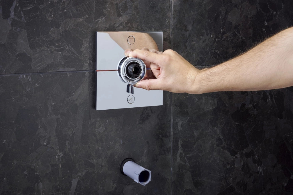iBox universal 2: Componente integrato per rubinetteria da bagno e doccia, a partire dal 2023