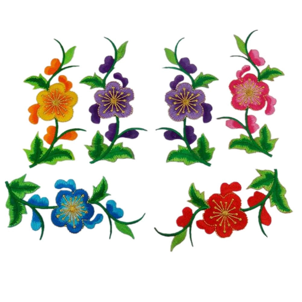 Set di 2 applicazioni ricamate a forma di fiori di pesco, ideali per decorare