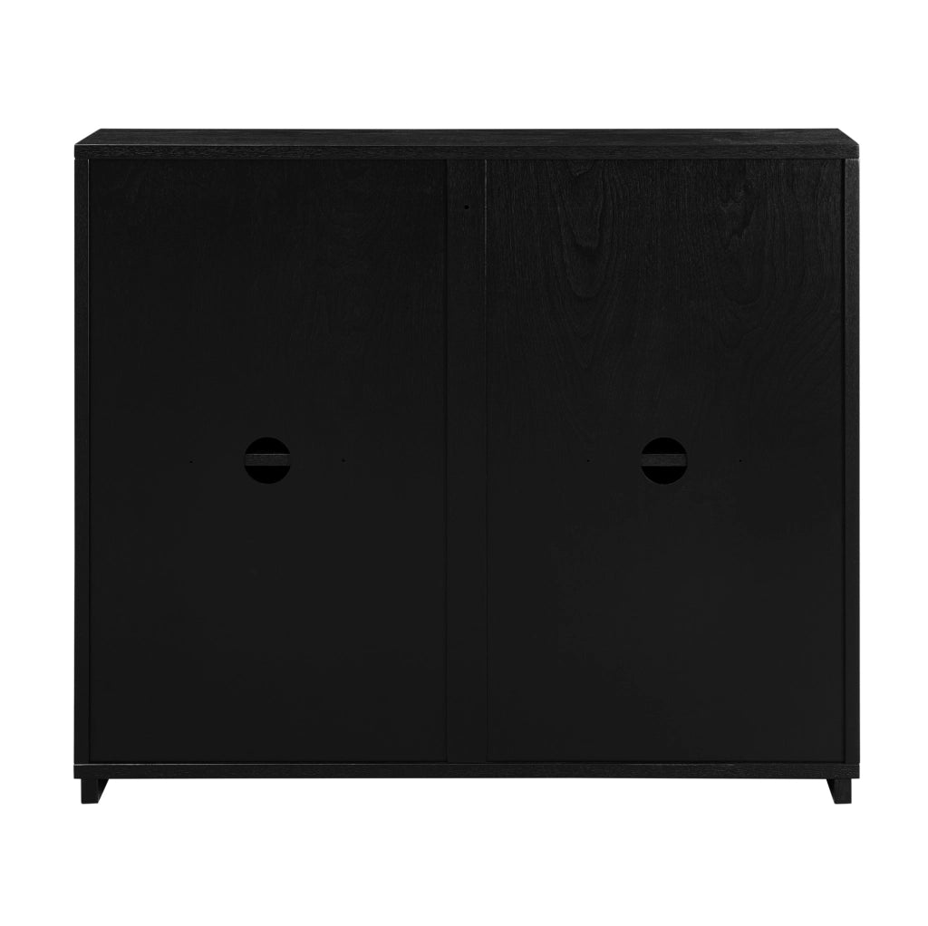 Credenza nera con ante scanalate a V e vano contenitore